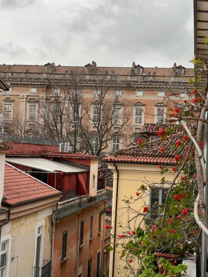 White Elegance Luxury B&B Caserta Luaran gambar