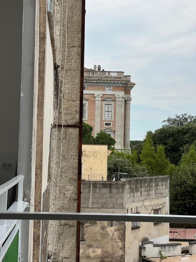 White Elegance Luxury B&B Caserta Luaran gambar