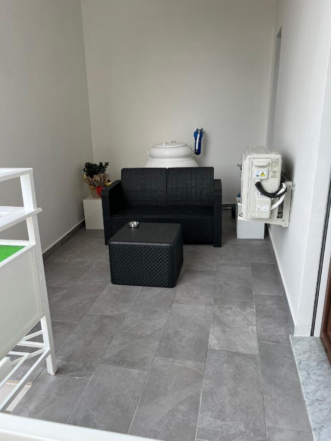 White Elegance Luxury B&B Caserta Luaran gambar